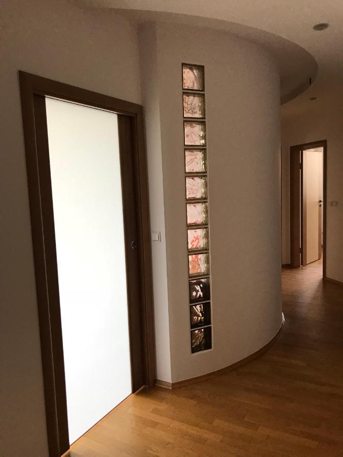 Apartament Lewandow Appartamento Varsavia Esterno foto