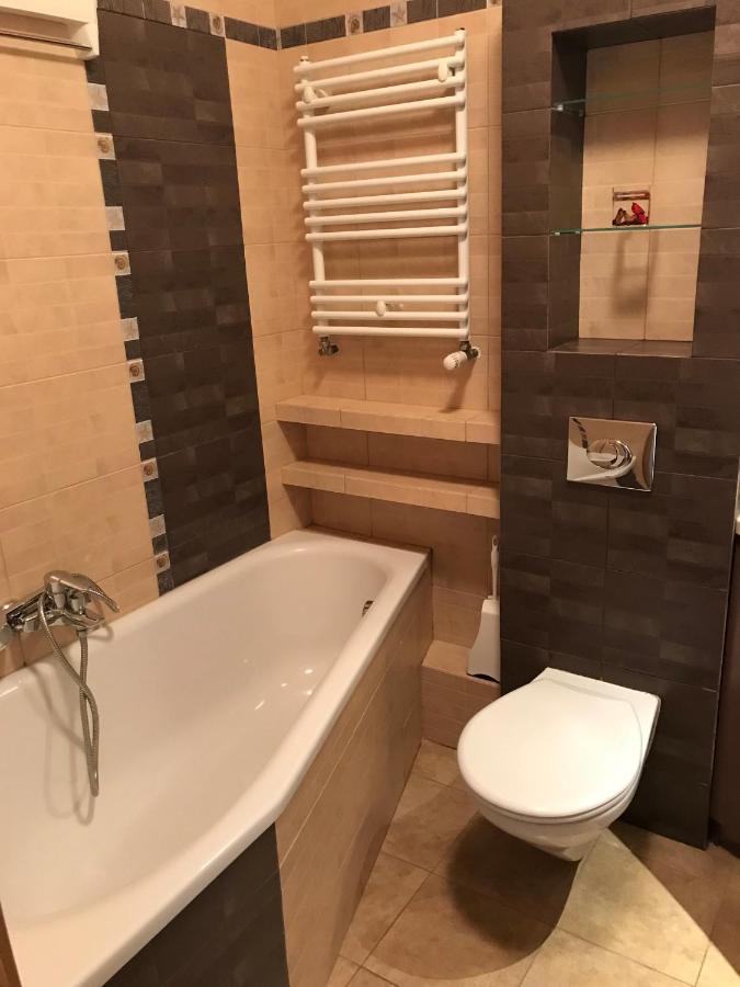 Apartament Lewandow Appartamento Varsavia Esterno foto